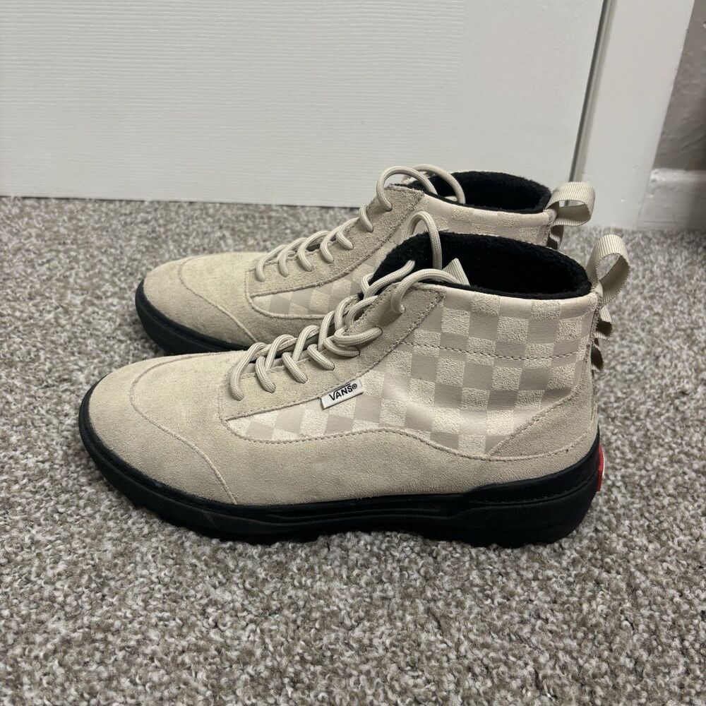 Vans MTE High Top Sneakers Beige Checkerboard Cold Weather Men 7 Women 8.5